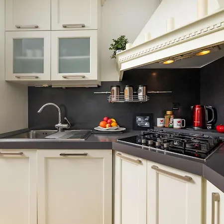 Perla Apartment *